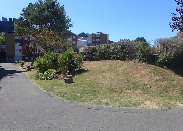 Plein Sud-17 By Interhome アパート